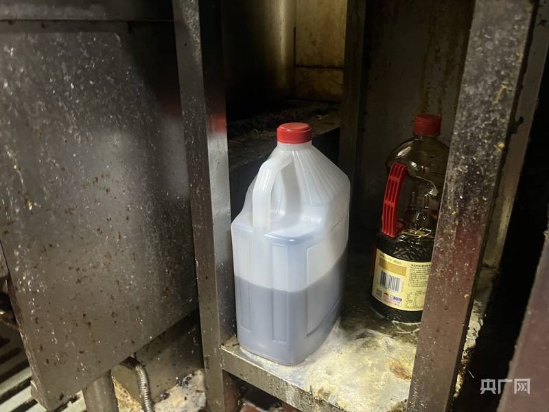 网红黄鱼面馆“塌房”?央广网记者实地探访:店铺已基本整改 仍正常营业