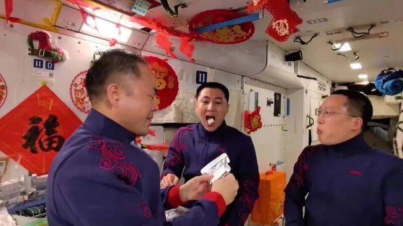 零食界“爱马仕”,塌房!